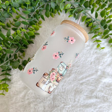 Load image into Gallery viewer, Torre Eiffel Glass Coffee Cup, Cute Paris Glass Iced Coffee Cup with Bamboo Lid and Straw, Iced Coffee Glass, Gift Friend, Aesthetic UV DTF