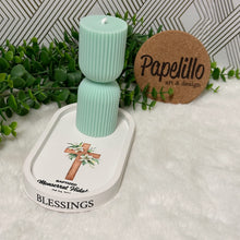 Load image into Gallery viewer, Eco Resine Oval Tray Virgin Mary | Handmade Vanity Tray | Jewelry Holder | Decorative Organizer | Modern Home Decor | Unique Christening Gift