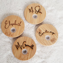 Load image into Gallery viewer, Groovy Flower Coffee Cup, Daisy Glass Iced Coffee Cup with Bamboo Lid and Straw, Iced Coffee Glass, Gift for Friend, Coffee Aesthetic 16oz