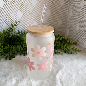 Daysi Retro Flower Glass Coffee Cup, Glass Iced Coffee Cup with Bamboo Lid and Straw, Iced Coffee Glass, Gift for Friend, Aesthetic UV DTF 16oz
