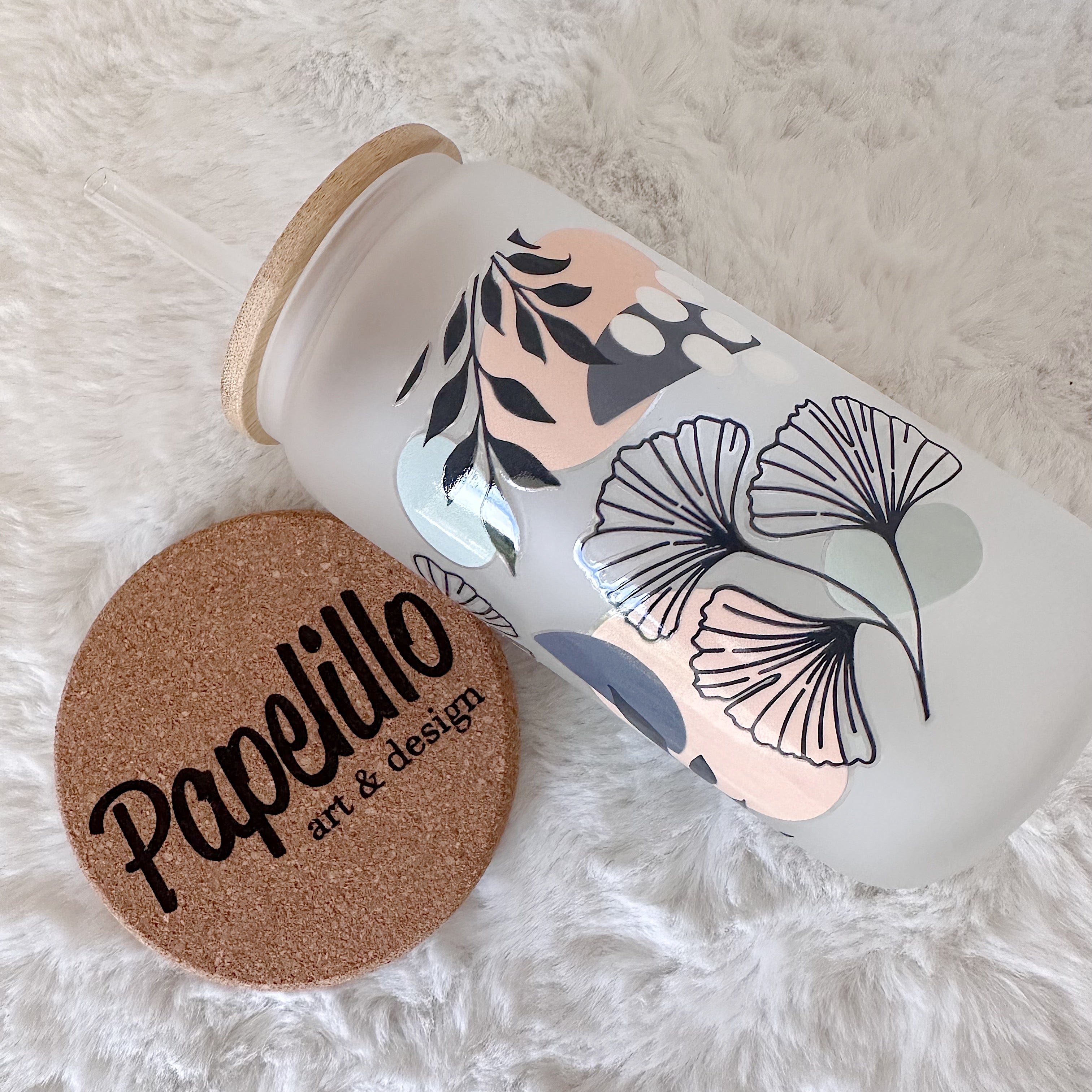 Floral Glass Coffee Cup, Hydrangea Glass Iced Coffee Cup with Bamboo L –  Papelillo Art Design