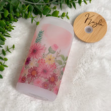 Load image into Gallery viewer, Gerber daisies Glass Coffee Cup, Gerber daisies Glass Iced Coffee Cup with Bamboo Lid and Straw, Iced Coffee Glass, Gift Friend, Aesthetic 16oz
