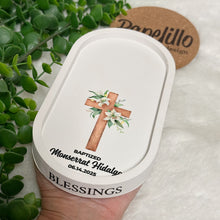 Load image into Gallery viewer, Eco Resine Oval Tray Virgin Mary | Handmade Vanity Tray | Jewelry Holder | Decorative Organizer | Modern Home Decor | Unique Christening Gift
