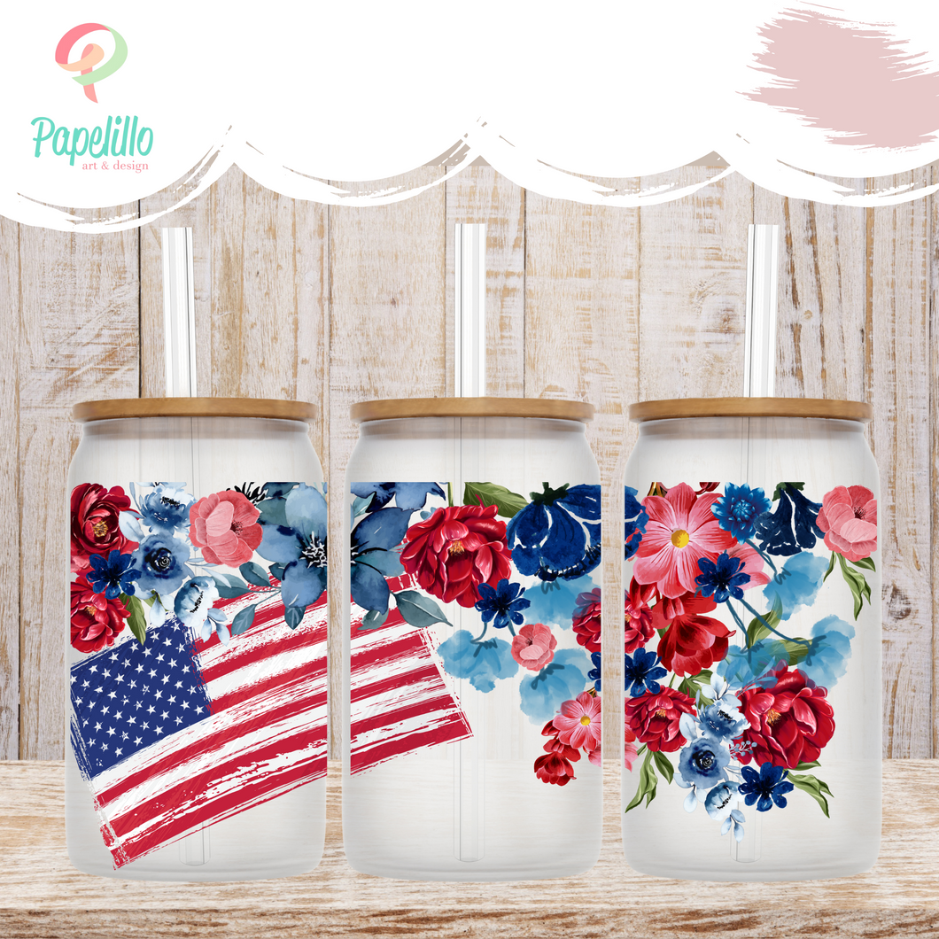 Red and Blue Floral Flag Glass Coffee Cup, American Floral Iced Coffee Cup with Bamboo Lid and Straw, Fourth of July Gift, Coffee Aesthetic 16oz