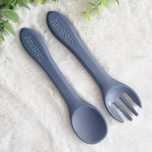 Load image into Gallery viewer, Personalized Silicone Set Utensils, Engraved Baby Utensils, Baby Shower Gift, Washable, Baby Gift, Custom Baby Shower Gift
